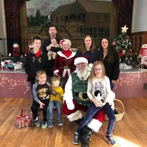 Meet your Posher, Felicia